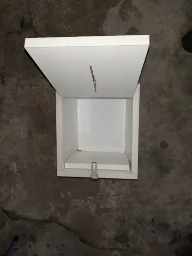 COFRE MADEIRA MDF MEDIDAS 28 X 28 X 25 