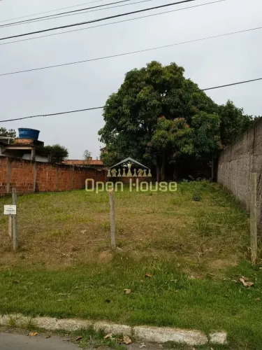 Terreno Plano e Bem Localizado no Bairro Bondarovsky, Quatis/RJ Oportunidade de Investime