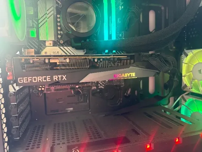 GeForce RTX 3070 Gaming OC Gigabyte 8gb semi nova