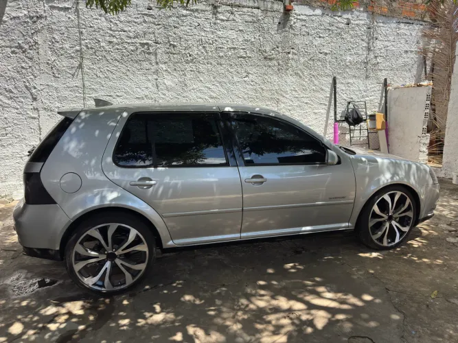 Volkswagen Golf Sportline 1.6 MI Total Flex 8V 4P 2011