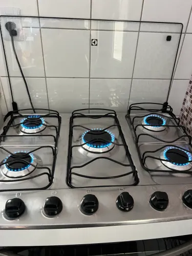 OPORTUNIDADE IMPERDÍVEL: Fogão Electrolux 5 Bocas - Excelente Estado ?