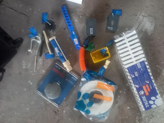 Materiais diversos marca tigre