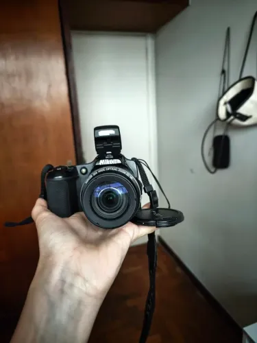 Nikon Coolpix L820 Preta