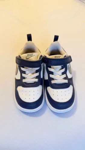 Tenis Nike Court borough infantil - tam 24
