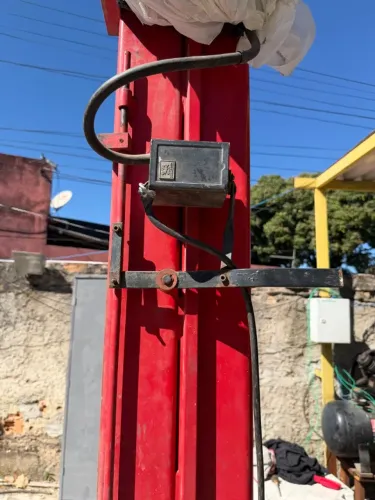 Elevador engecass 4100 toneladas