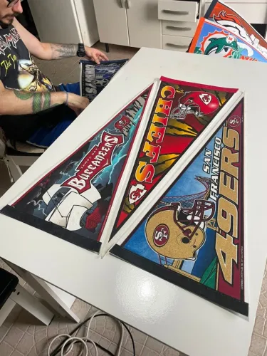 flamulas futebol americano e basquete NFL NBA 1990s