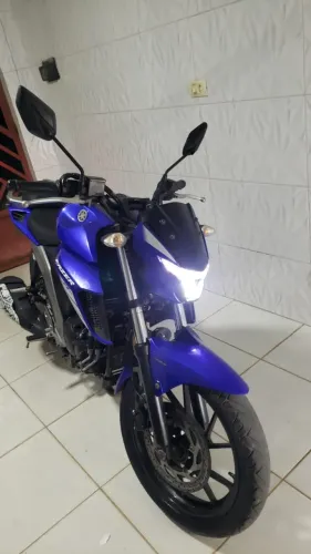 Fazer 250, ano 2023. Muito nova!!!