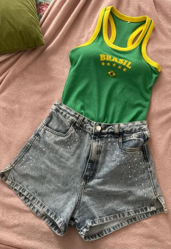 Vendo look  Brasil completo 