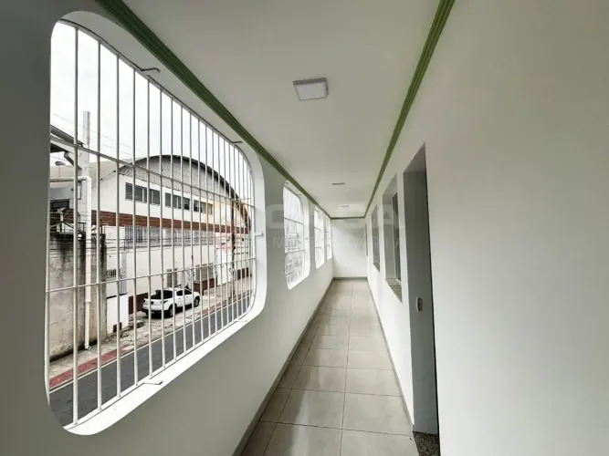 RE - Prédio Comercial de 3 Pavimentos com 450m² em Jardim Limoeiro