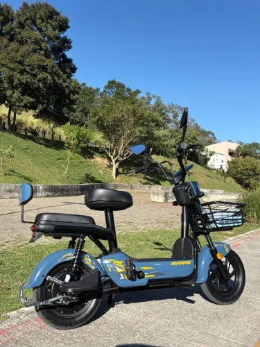 Scooter elétrica 800 watts