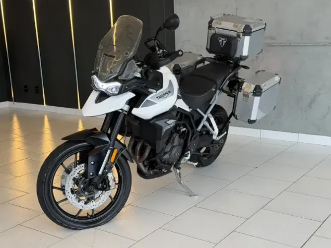 Tiger 900 Gt / 29.500km / Acompanha 03 Baús.