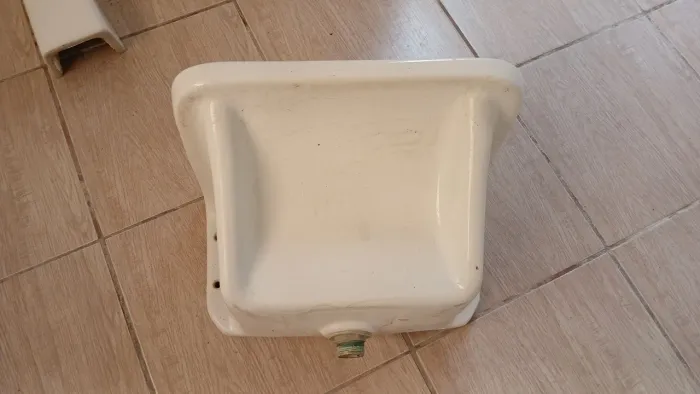 Tanque de porcelana