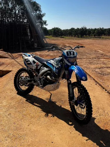 Yamaha WR 250F 2009 - R$ 17.000