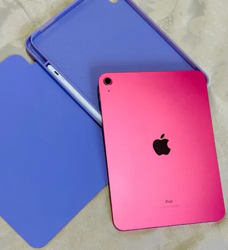 iPad 10ª Geração - 64GB + Acessórios