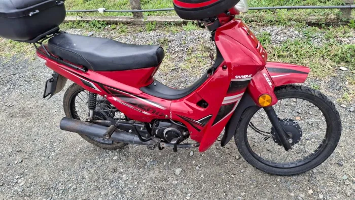 Vendo Moto Shineray phoenix gold 50cc 