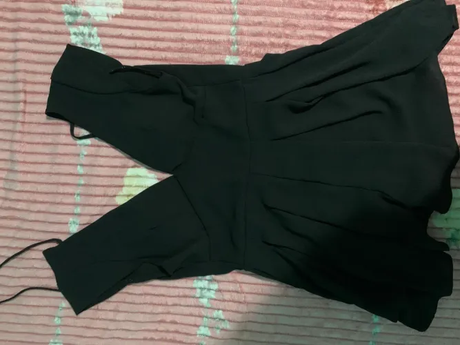 Venda de roupas femininas semi-novas