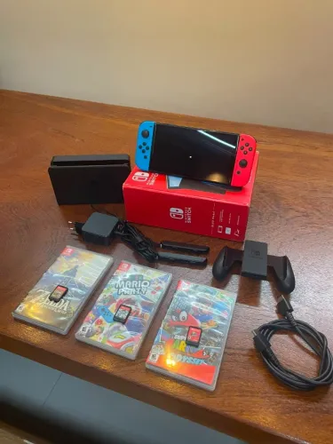 Nintendo switch oled com 3 jogos