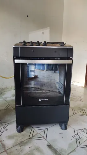 Vendo fogão 4 bocas funcionando perfeitamente.(Faço entrega grátis)