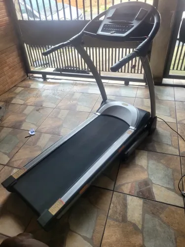 Esteira athletic 990t 