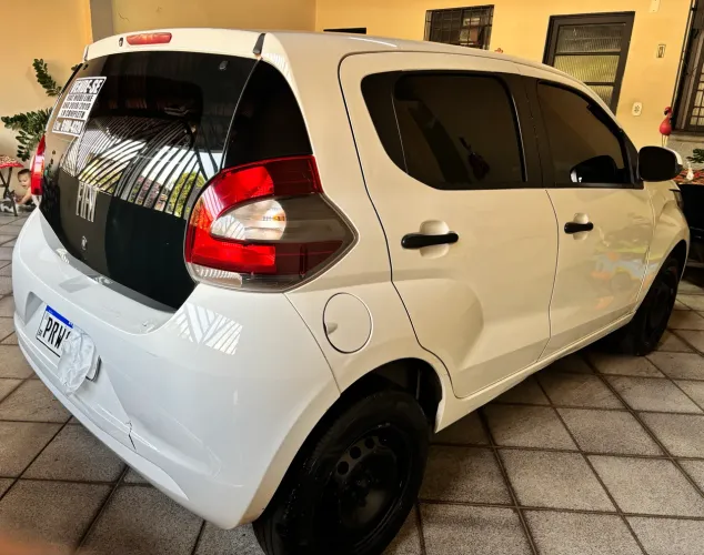 Fiat Mobi Like 1.0 Fire Flex 5P. 2019