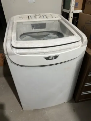 Máquina de lavar Electrolux 16kg