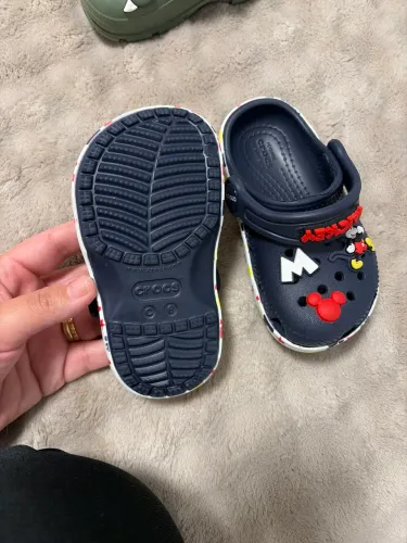 Crocs original sem uso