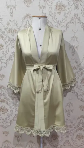 Robe de Cetim com Renda Bordado - Mãe da Noiva ou Mãe do Noivo