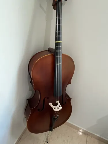 VIOLONCELO TANDER 4/4 USADO - COM CASE, ARCO E BREU