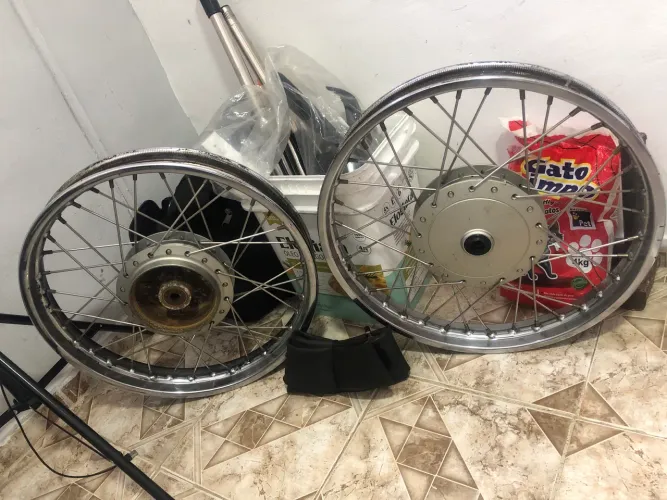 RODAS RAIADAS INOX