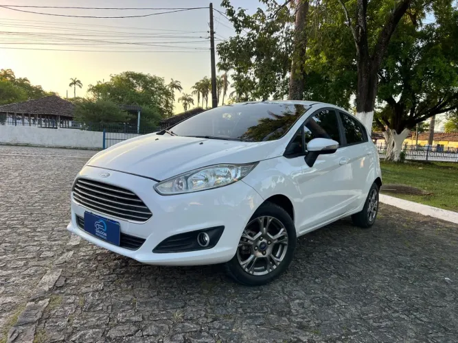 Ford Fiesta 1.5 16V Flex Mec. 5P 2014