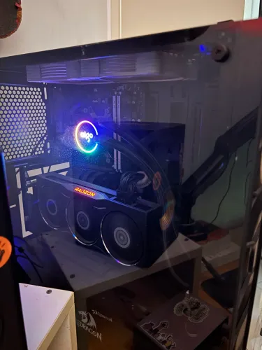 PC Gamer/Workstation + Monitor curvo 165Hz 27?