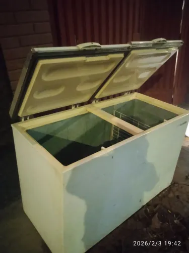 Par de Portas para freezer horizontal.metalfrio Da420 medidas 63x66