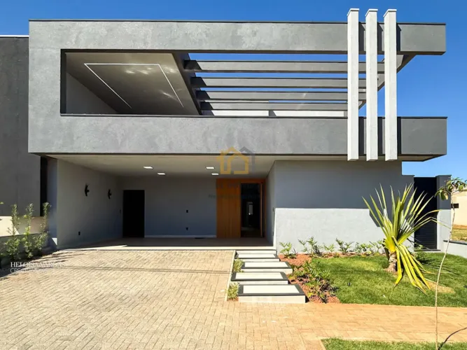 Village Provence - Casa em Condomínio Provence com três suites