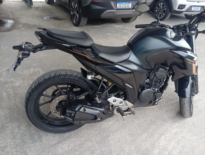 Yamaha fazer 250 2024