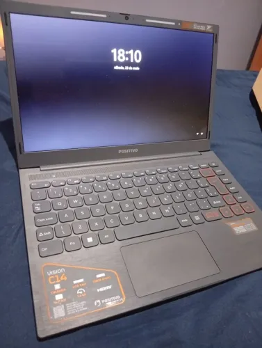 Vende-se notebook 