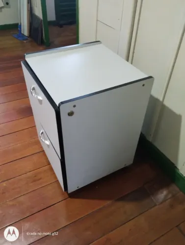Gaveteiro porta documentos .