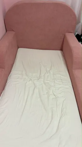 Cama montessoriana infantil