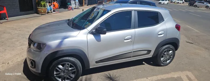 Renault Kwid Intense 1.0 Flex 12V 5P Mec. 2021