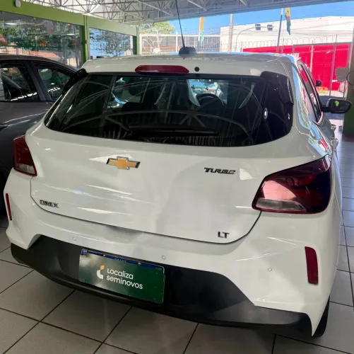 Chevrolet Onix Hatch LT 1.0 12V TB Flex Mec. 4P 2024