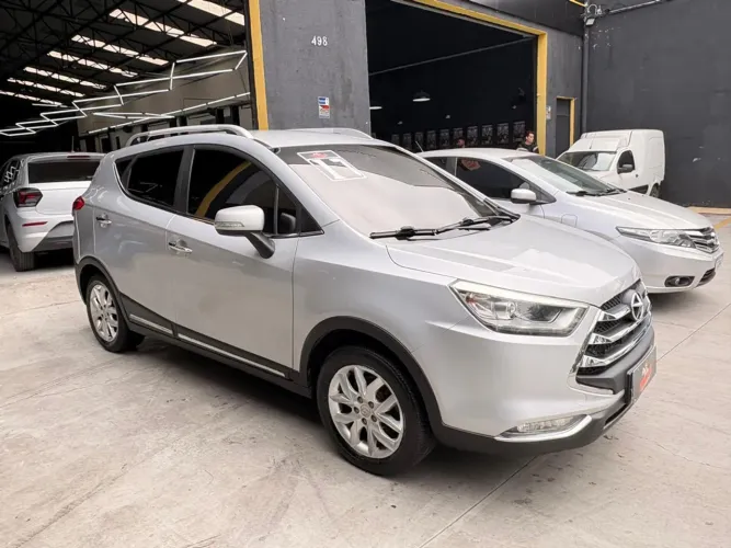 JAC T5 1.5 Jet Flex 16V 5P Mec. 2017