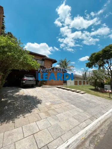 CASA EM CONDOMÍNIO - ALPHAVILLE 11 - SP