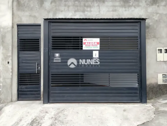 Casa individual para locação com 02 quartos e vaga de garagem no Veloso