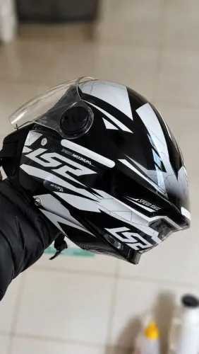 Capacete aberto Tema Ls2 Draze