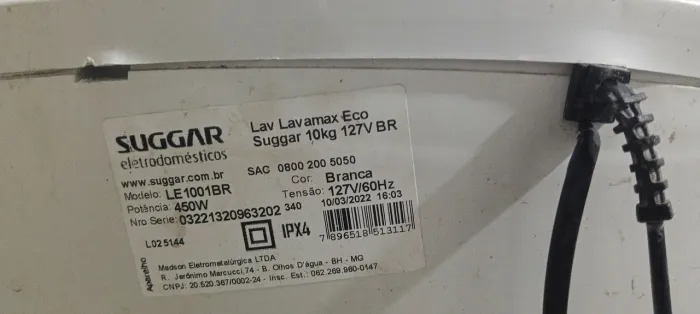 Vendo tanquinho usado. Com batedor novo. Funcionando perfeitamente. Entrego sem desconto.