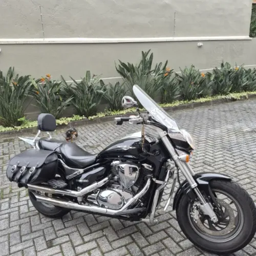 SUZUKI BOULEVARD M800R C/ ACESSORIOS!