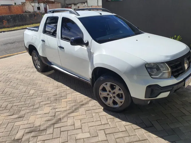 Renault Duster Oroch Intense 1.6 Flex 16V Mec. 2023