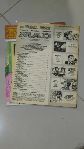 Revista Mad número 32 - Editora Record - sem capa frontal
