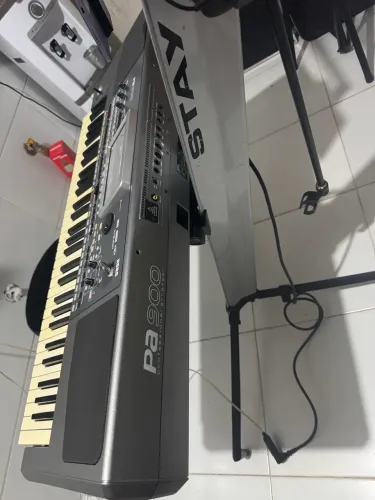 TECLADO PA 900 