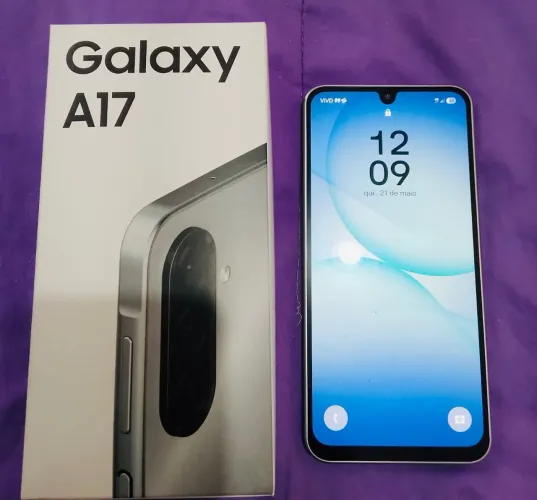 Vendo Samsung Galaxy A17, 128 de armazenamento 4 de ram completo 