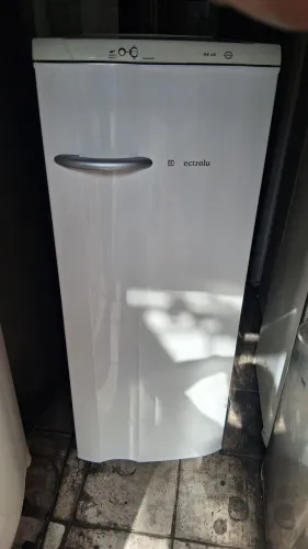 Vendemos essa geladeira elextrolux com 90 dias de garantia